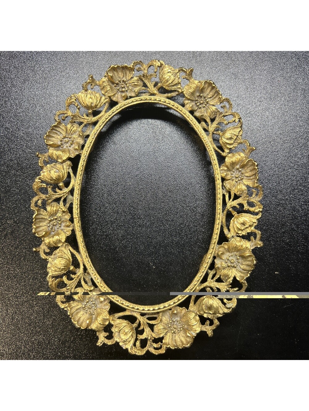 Vintage Matson 24K Gold Plated Oval Picture Frame 6" MADE IN THE USA Please Read